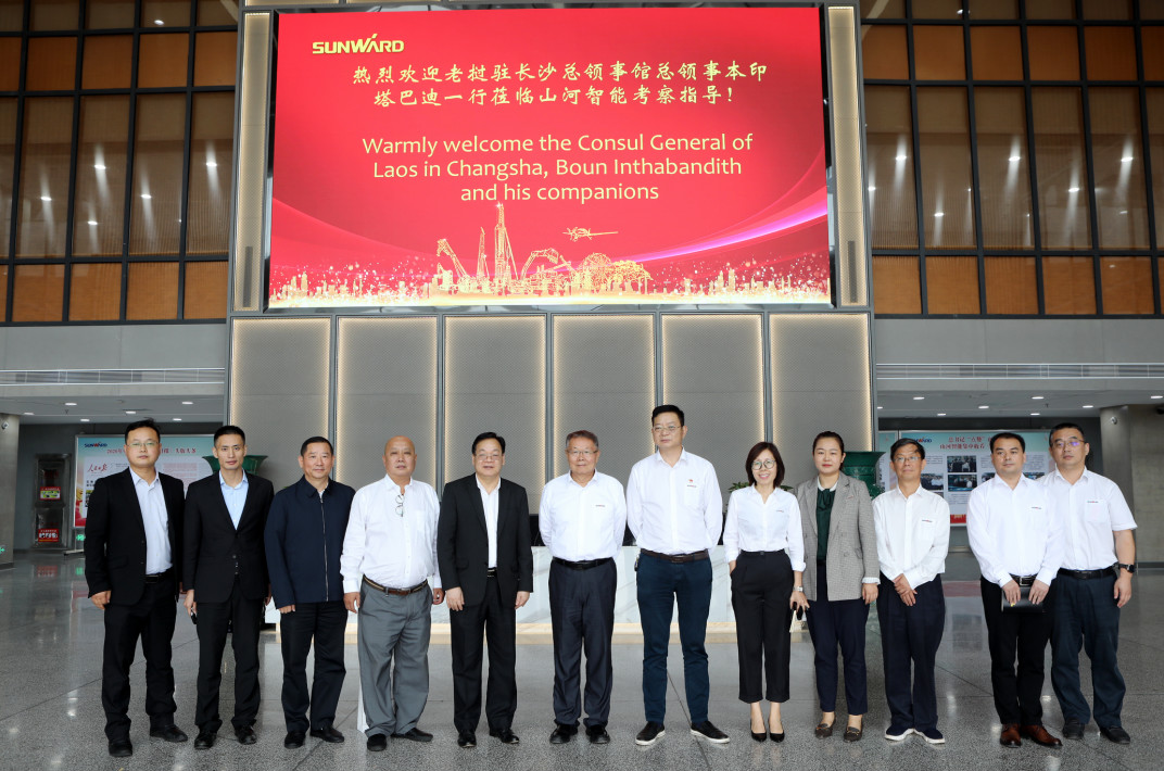 老挝长沙总领事本·印塔巴迪调查2138cn太阳集团城智能