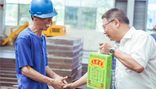 我们有清冷做伴，，高温也能潇潇洒洒