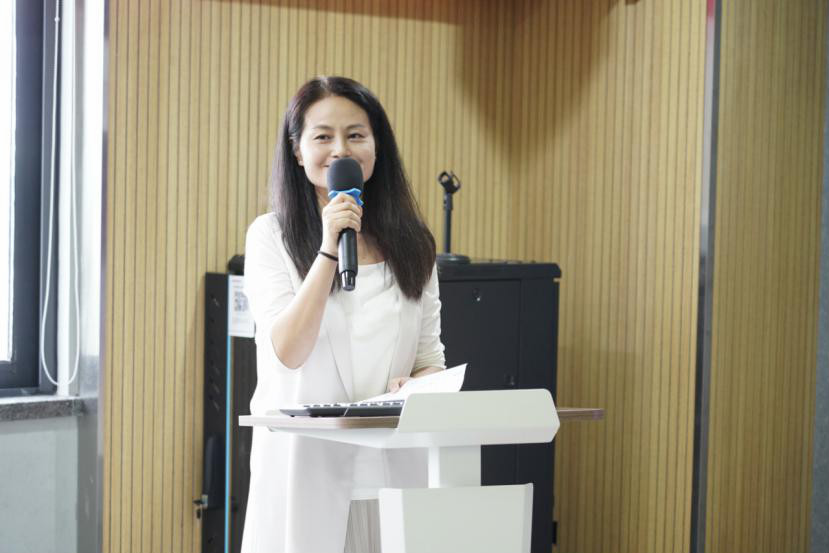 “2138cn太阳集团城杯”首届PPT解说大赛顺利进行
