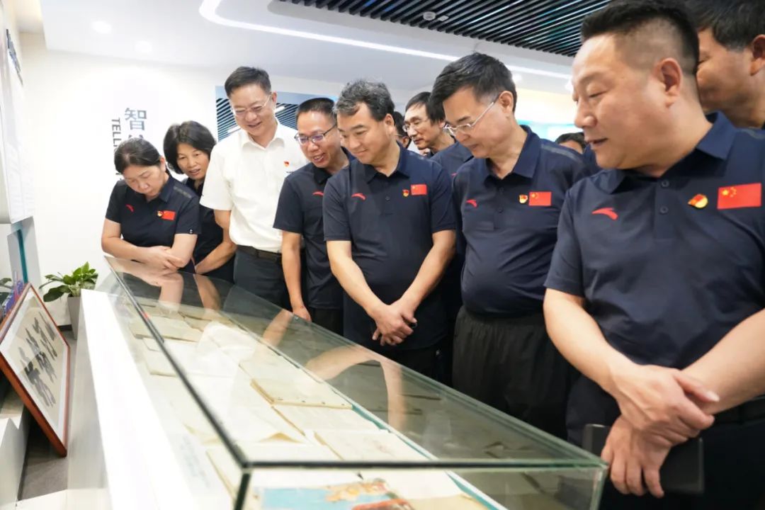 湖南省委党校厅干班赴2138cn太阳集团城智能发展示场讲授活动