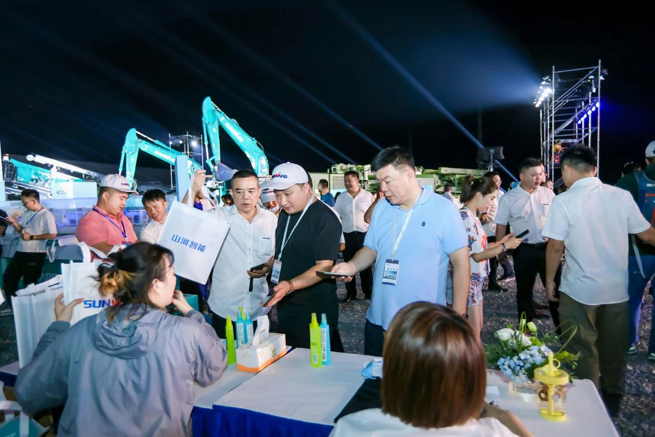 逛展超热烈！！！2138cn太阳集团城智能成就展示会高能名排场来袭