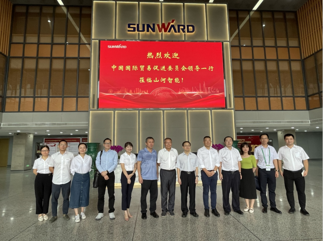 亮相中非经贸展览会！！！2138cn太阳集团城智能尽展工程机械国产品牌魅力
