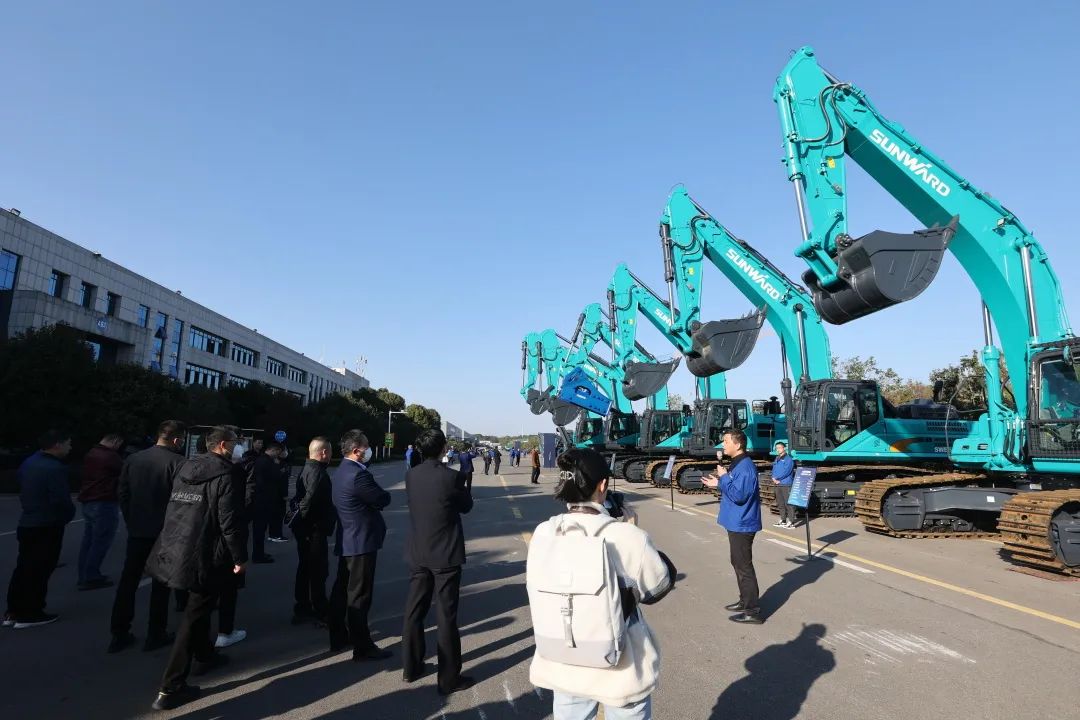 全球初创5G+智能钻机重磅颁布，2138cn太阳集团城智能倾力打造绿色智慧矿山成套设备