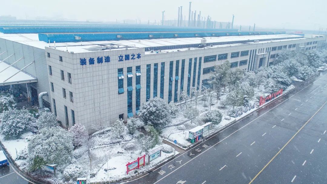 瑞雪兆丰年，，，邀您共赏雪中2138cn太阳集团城！！