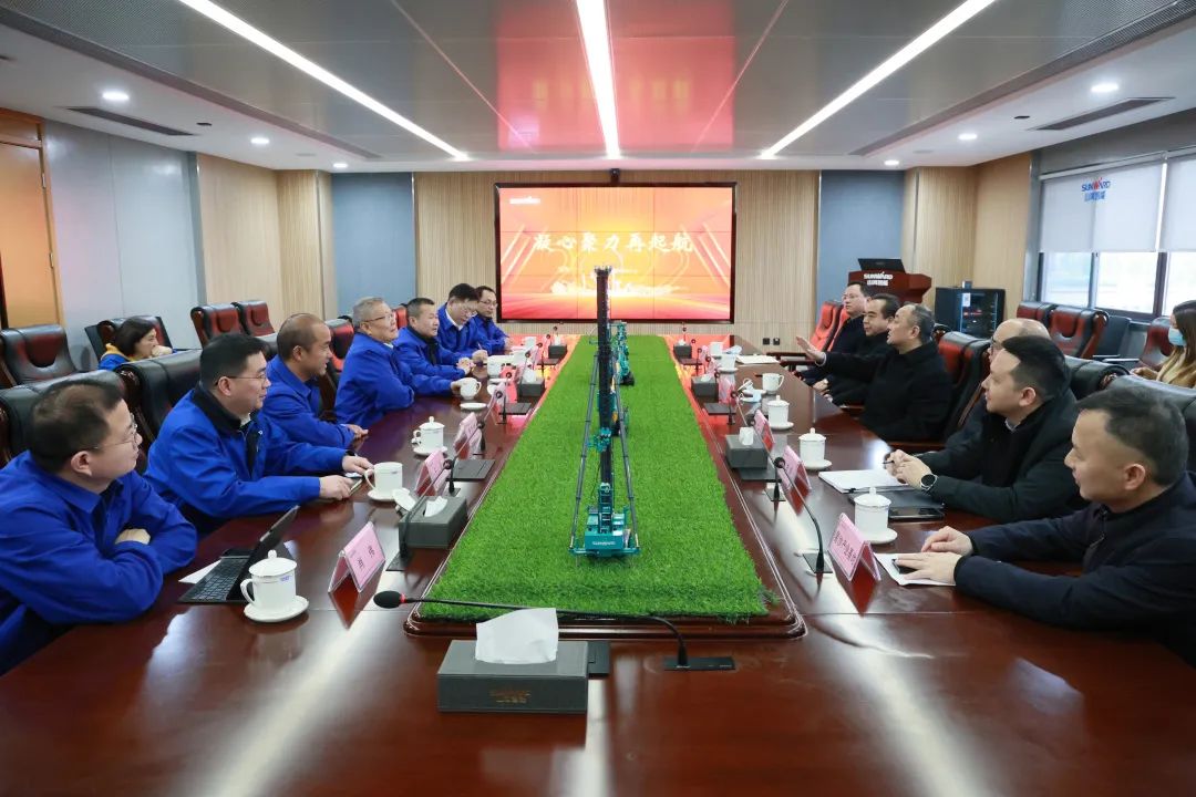 20220210084706_99456 张庆红调研2138cn太阳集团城智能