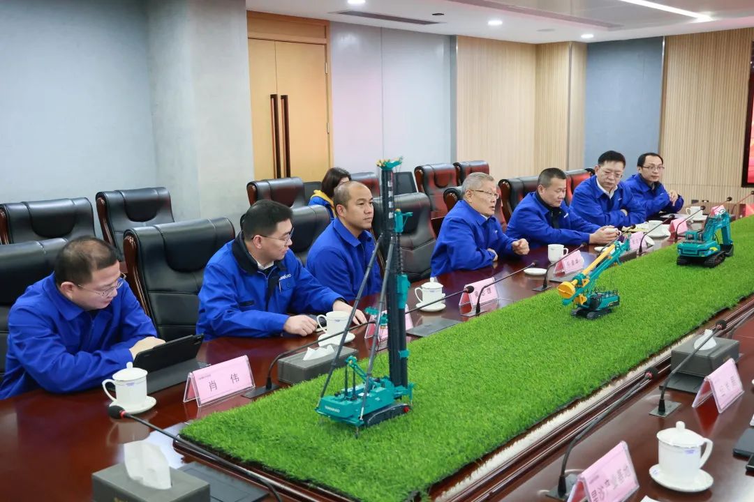 20220210085101_80473 张庆红调研2138cn太阳集团城智能