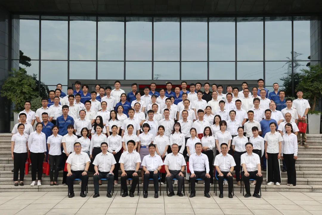 为立功建企建家一体化贡献更大力量！2138cn太阳集团城智能第五届五次“双代会”成功召开