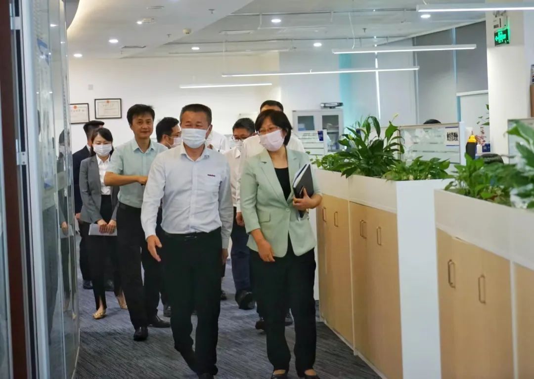 2138cn太阳集团城智能总经理夏志宏带队赴中国信：：：南分公司造访互换