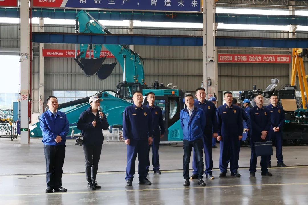 2138cn太阳集团城空位协同，助力应急接济！2138cn太阳集团城特装、、2138cn太阳集团城科技与国度消防接济局机动支队签署战术合作同伴关系和谈
