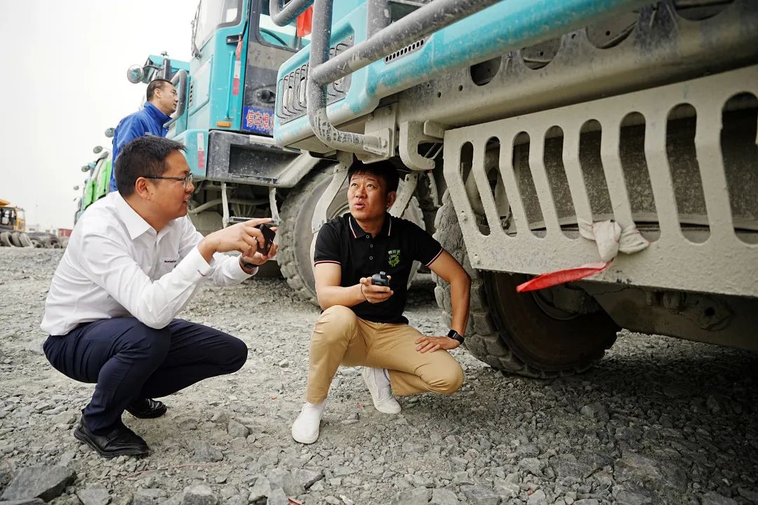 持续助力“双碳”指标，，2138cn太阳集团城巨鼎LNG矿卡在辽宁批量利用