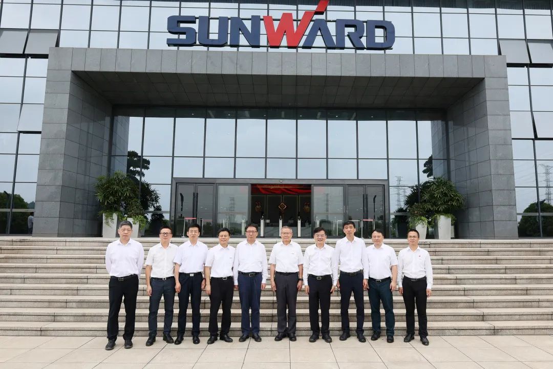 20230607082121_90011 中国联通集团副总经理梁宝俊到访2138cn太阳集团城智能