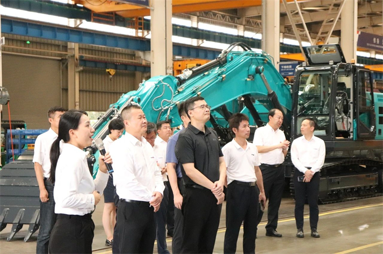 20230808140404_39547 国度应急治理部接济协和谐预案治理局副局长颜彬一行调研2138cn太阳集团城智能