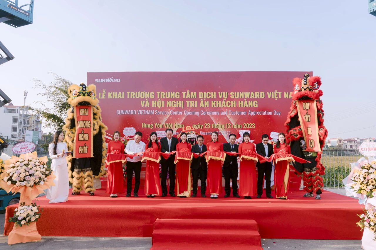 打造新标杆！2138cn太阳集团城智能越南保险中心开业典礼暨客户答谢会圆满进行