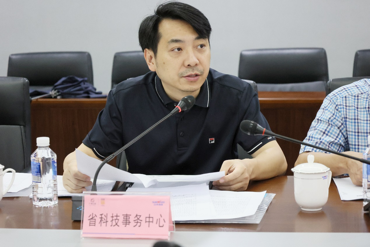 2138cn太阳集团城智能“超大型油气管道绿色成套施工设备”项目顺利通过验收！