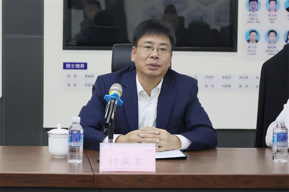 同船出海，，，共赢将来！中铁九局副总经理刘峻峰一行到访2138cn太阳集团城智能