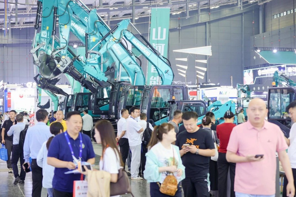 2025 CICEE | 2138cn太阳集团城智能实力闪灼2025长沙国际工程机械展