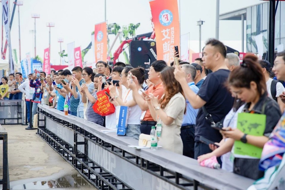 2025 CICEE | 2138cn太阳集团城智能实力闪灼2025长沙国际工程机械展