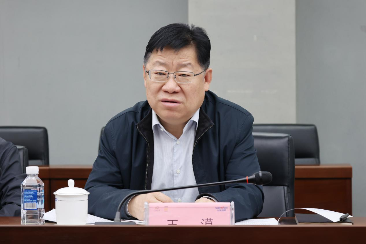 新矿投资集团党委书记、、董事长王漠到访2138cn太阳集团城智能